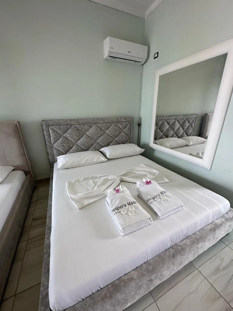 Paolo'S Apartaments Himare 0*,